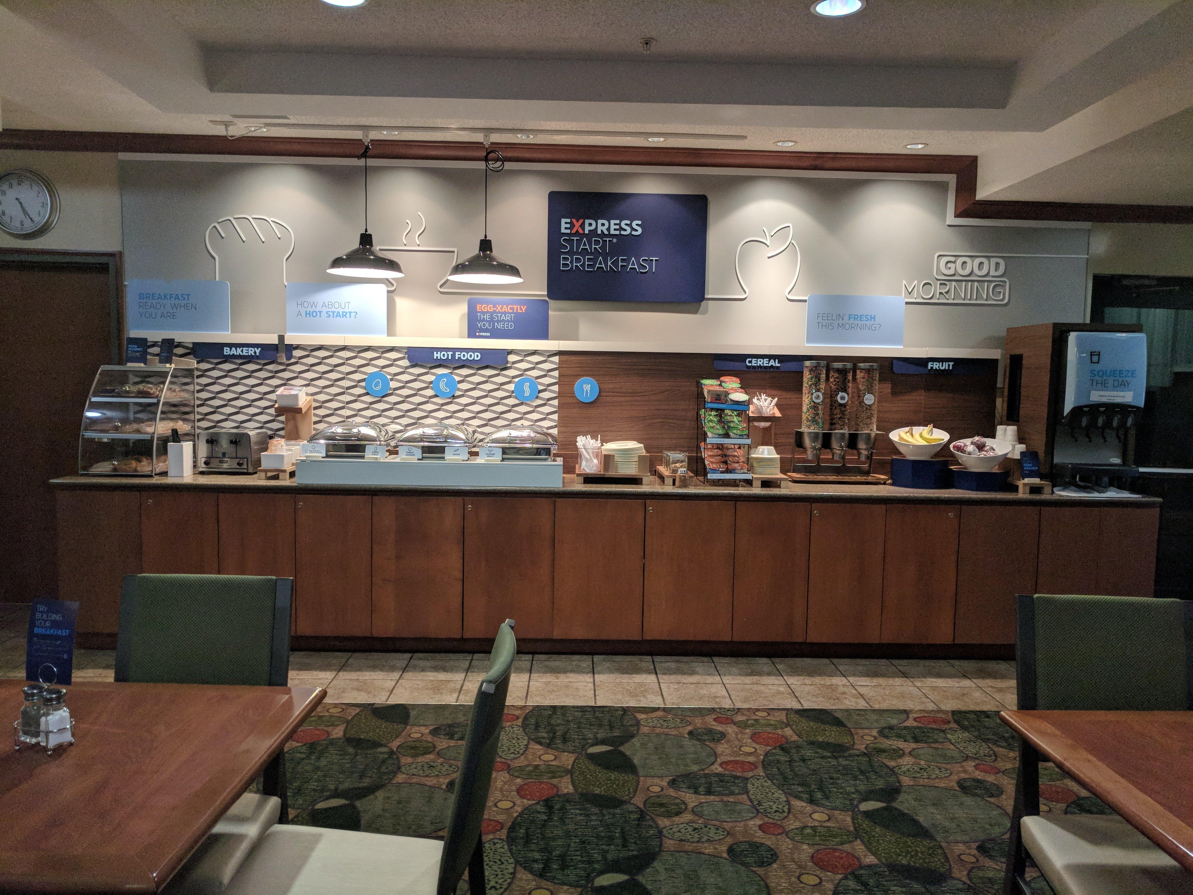 Holiday Inn Express Hotel & Suites Bryan-Montpelier By Ihg Holiday City Dış mekan fotoğraf