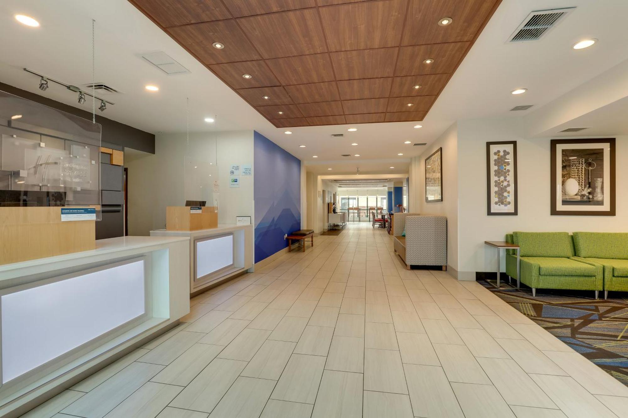Holiday Inn Express Hotel & Suites Bryan-Montpelier By Ihg Holiday City Dış mekan fotoğraf