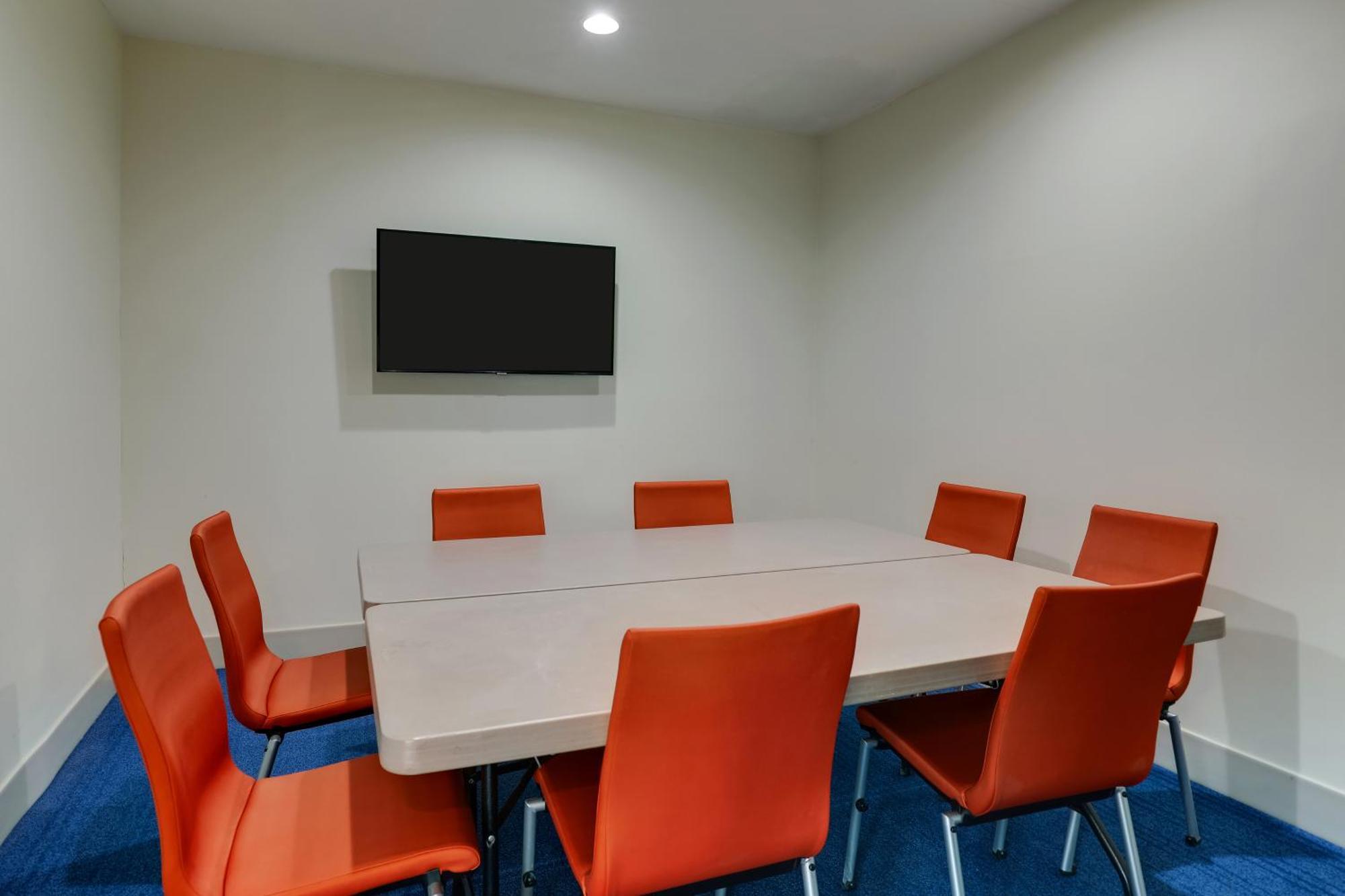 Holiday Inn Express Hotel & Suites Bryan-Montpelier By Ihg Holiday City Dış mekan fotoğraf