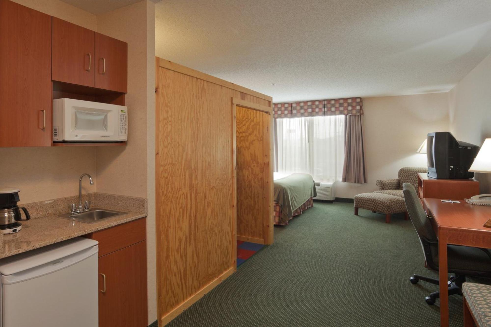 Holiday Inn Express Hotel & Suites Bryan-Montpelier By Ihg Holiday City Dış mekan fotoğraf
