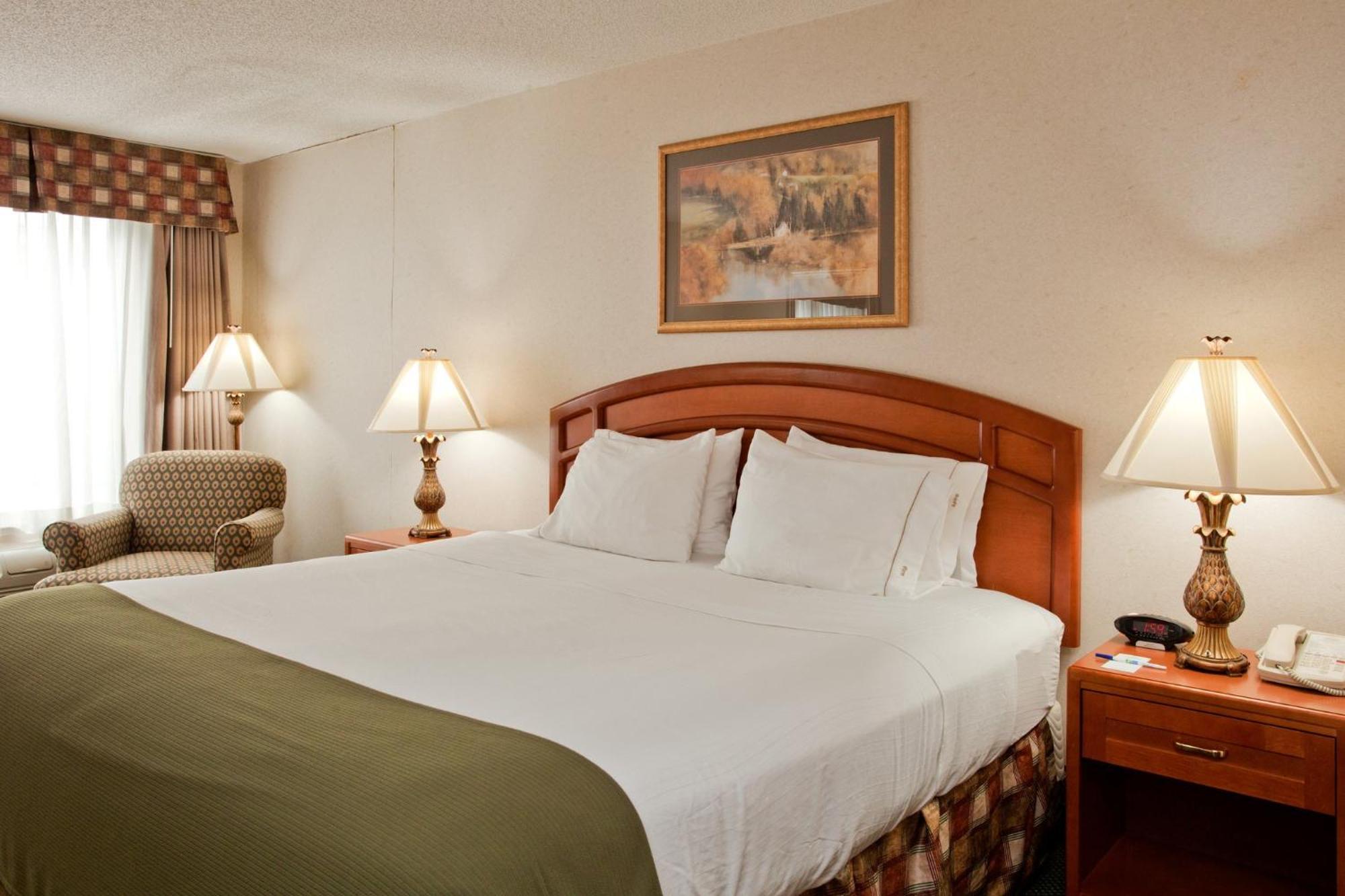 Holiday Inn Express Hotel & Suites Bryan-Montpelier By Ihg Holiday City Dış mekan fotoğraf